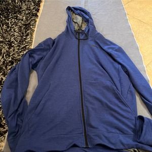 Nike Dri-fit sweater large